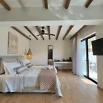 Yucca Calma لينثوس